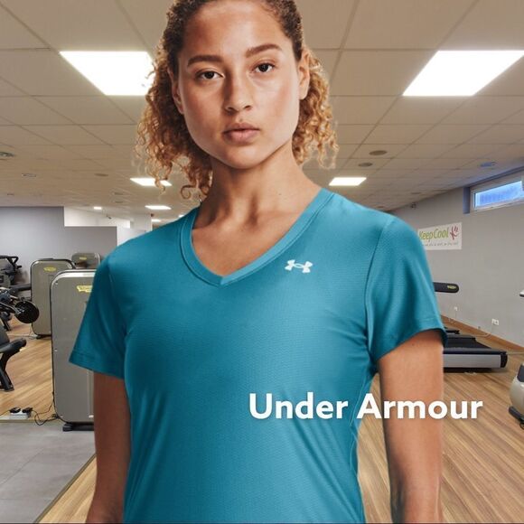 Under Armour blue workout top - Picture 5 of 5